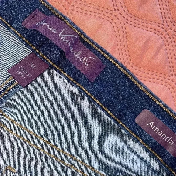 Gloria Vanderbilt Amanda Like New Jeans Size 14 Petite - Picture 5 of 9